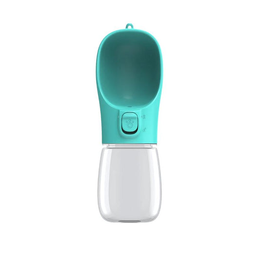 Gourde portable pour son chien ä l'extérieur
